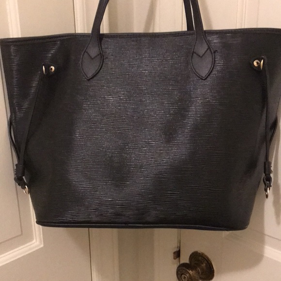 Handbag - Picture 2 of 4